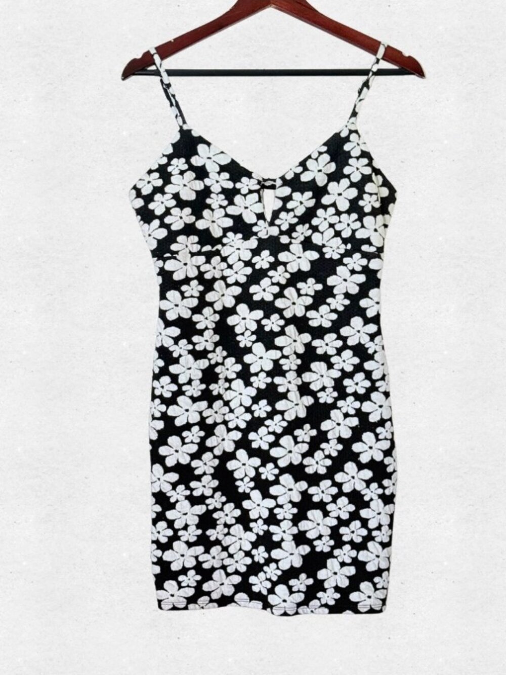 Black and White Retro Daisy Floral Print Mini Dress Medium Stretchy Summer Cute
